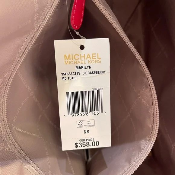 MICHAEL KORS Marilyn Md Signature Logo Shoulder Tote Bag
Dark Raspberry
NWT - Picture 16 of 16